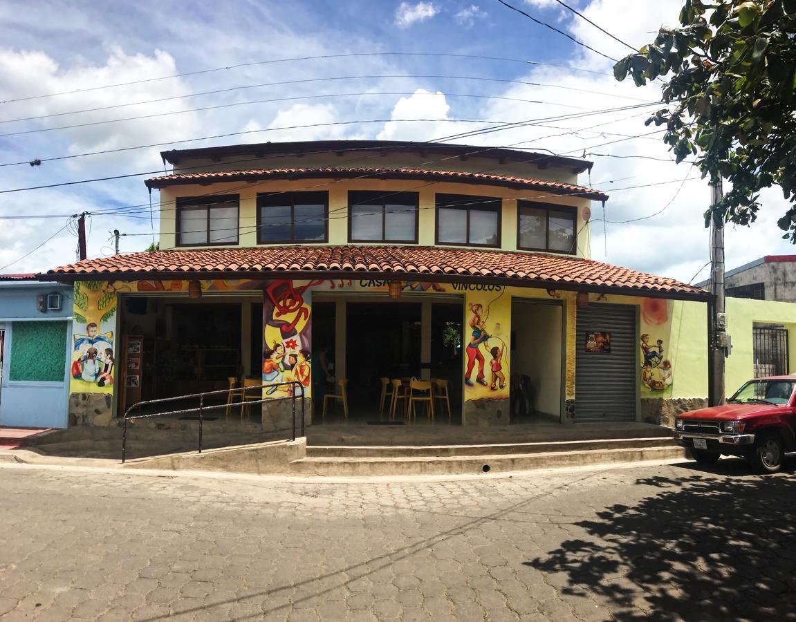 Hotel Casa Vinculos 3*